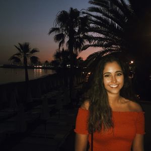 Meet your Posher, Yasmine